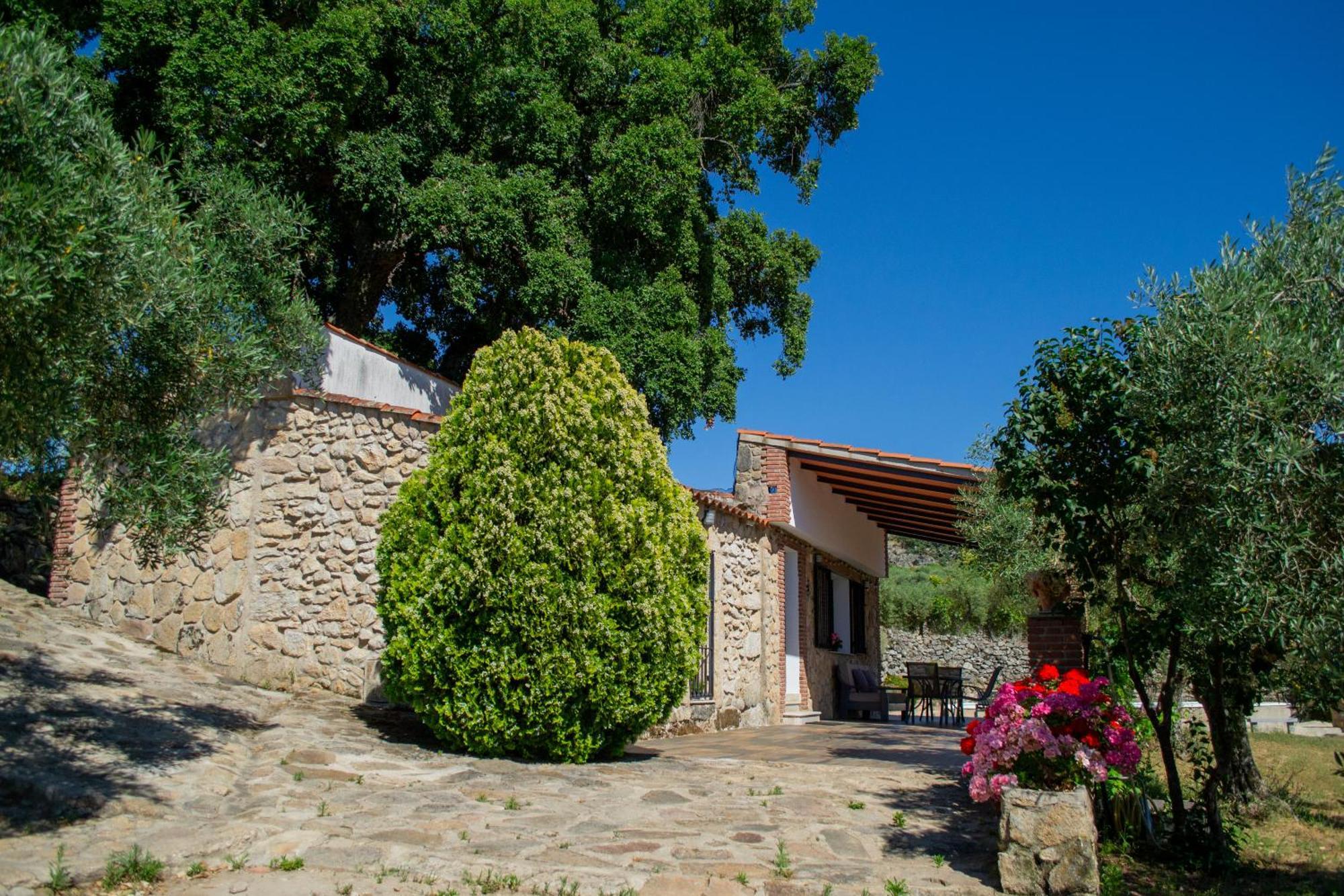 Casa Rural La Recuera Montánchez エクステリア 写真