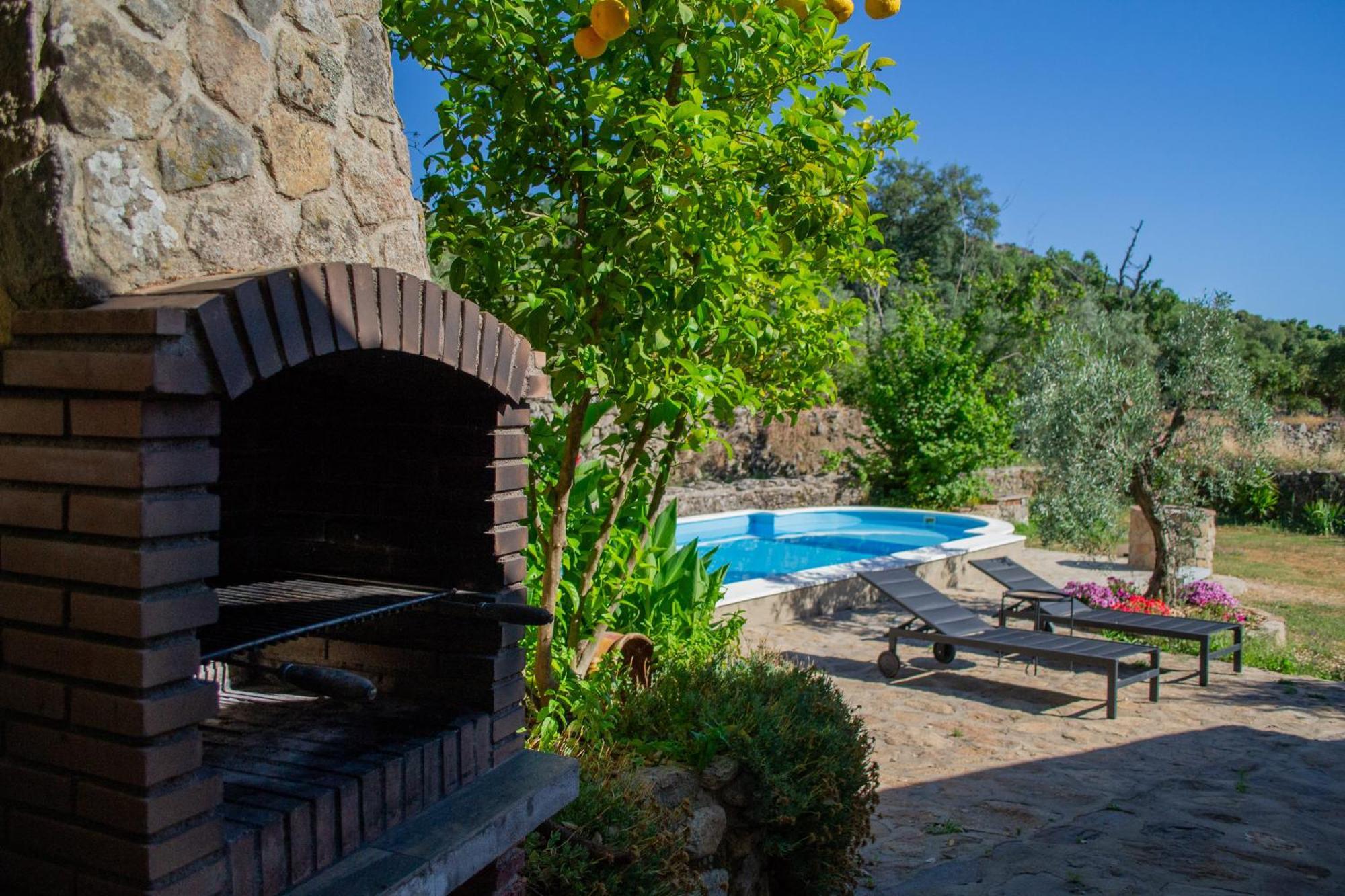 Casa Rural La Recuera Montánchez エクステリア 写真